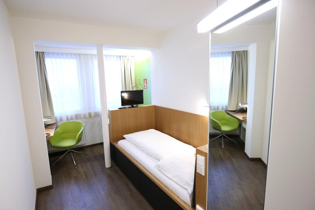 Sankt Magdalena Linz Quarto foto