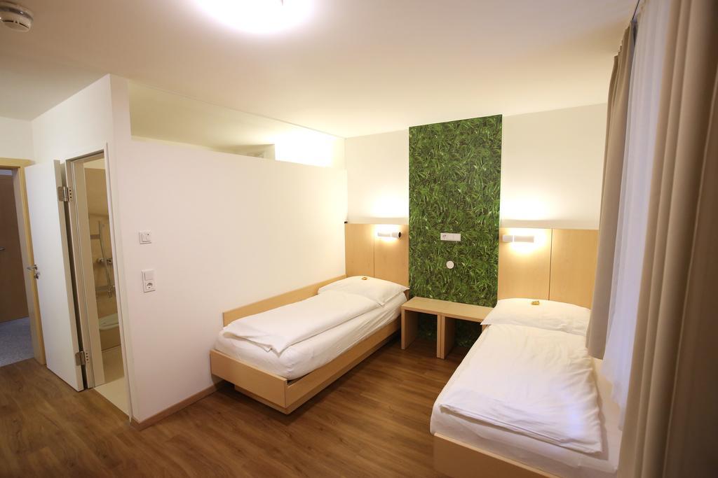 Sankt Magdalena Linz Quarto foto
